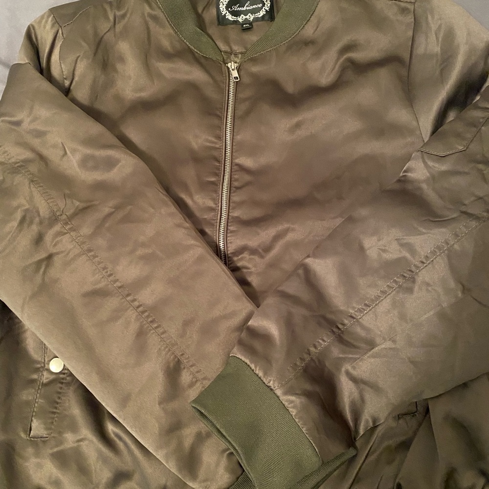 Plus size bomber jacket